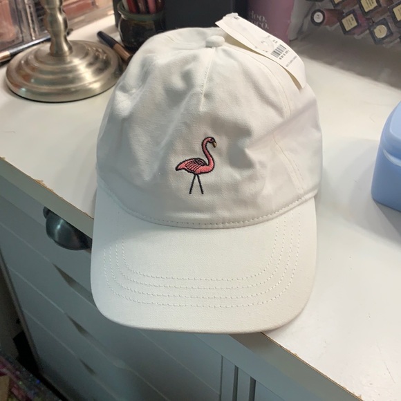 Accessories - White Pink Flamingo Embroidered Dad Baseball Hat
